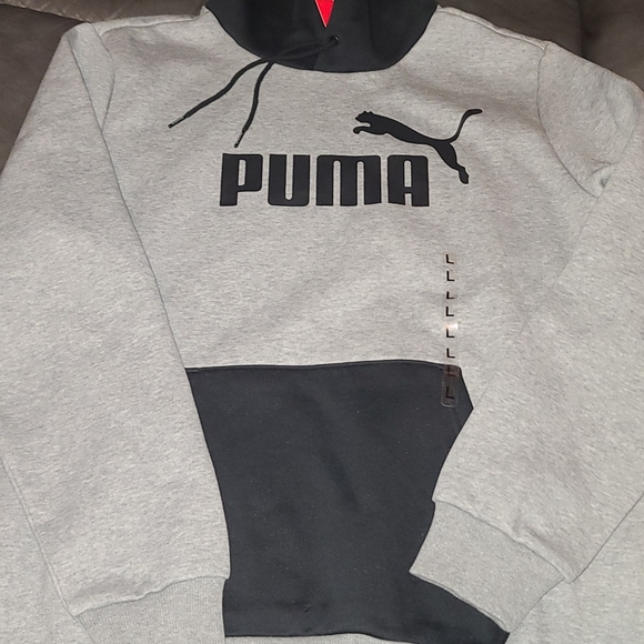 Puma Sweater - Picture 5 of 10